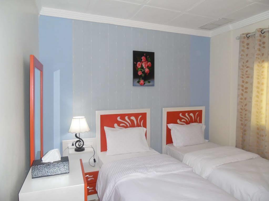 Leader Apartments 2 Koweït Extérieur photo